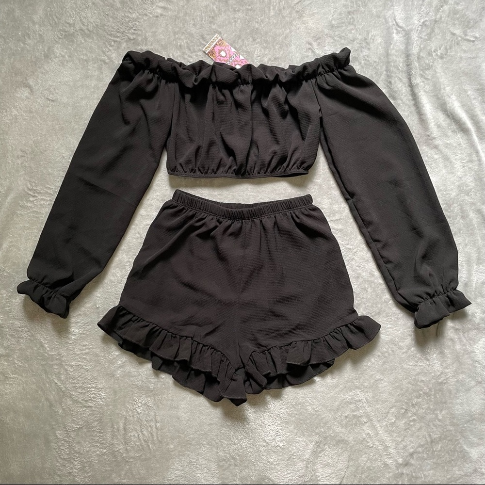 black two piece set